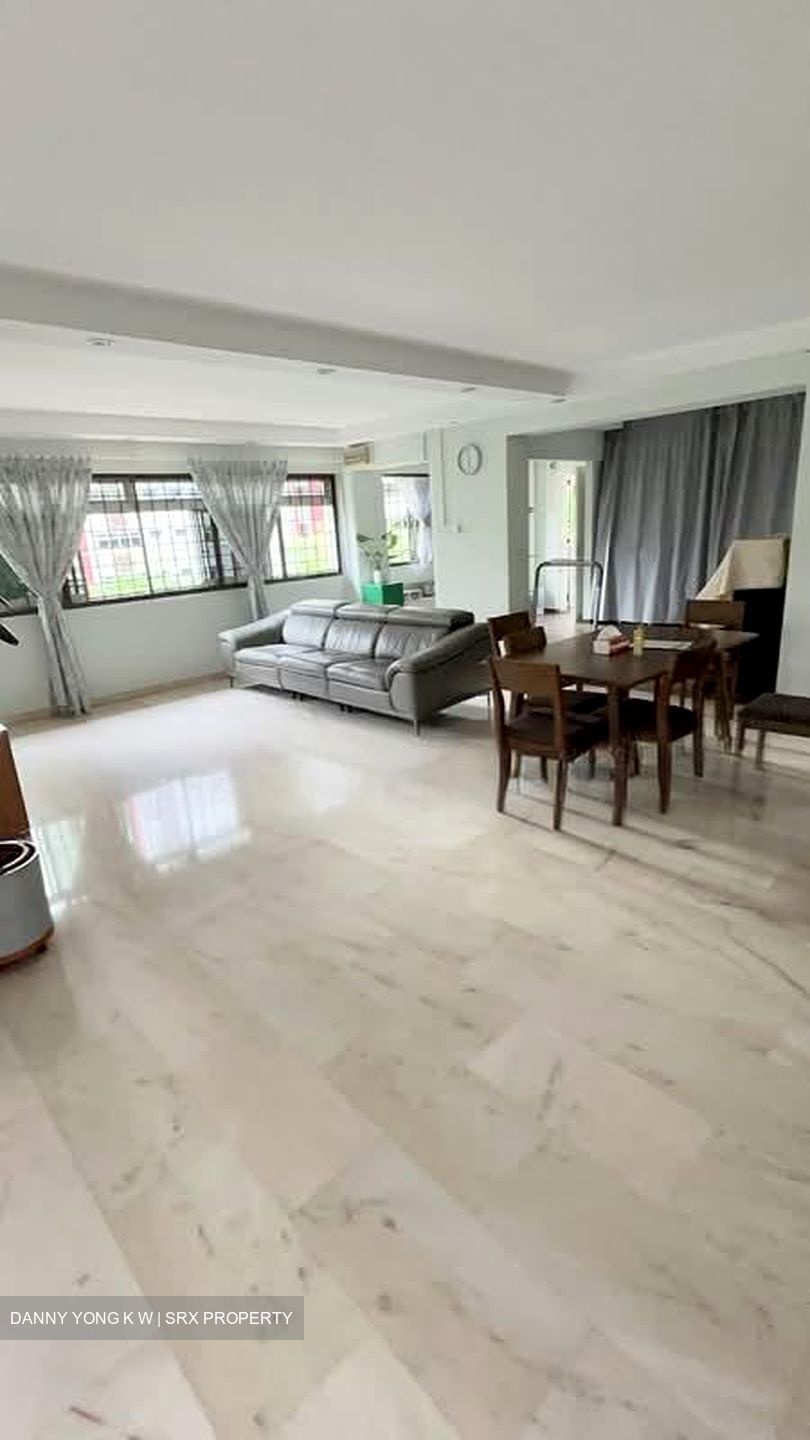 Blk 505 Elias Parks Estate (Pasir Ris), HDB Executive #578284361